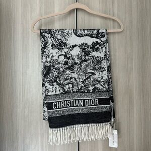 Dior silk and cashmere wrap